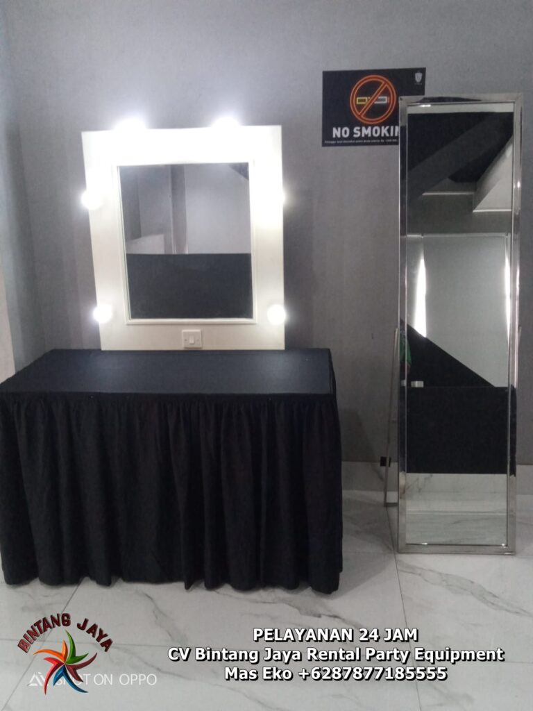 Meja Kombinasi Kaca Rias