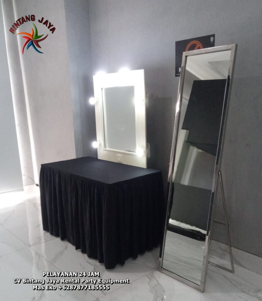 Meja Kombinasi Kaca Rias