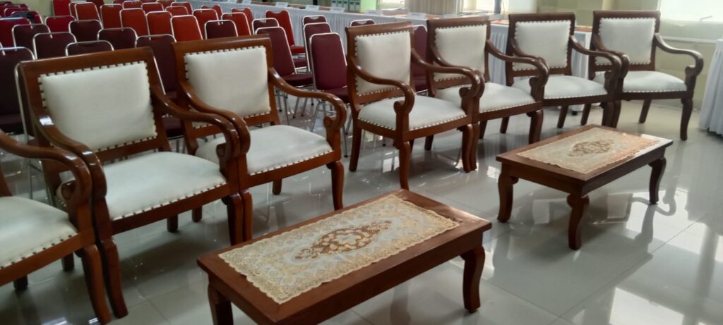 Sewa Kursi Gandaria Utara Kebayoran Baru Jakarta Selatan