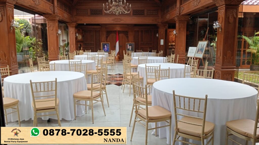 Sewa Kursi Kayu Vip Type Tiffany Gold Area Jakarta