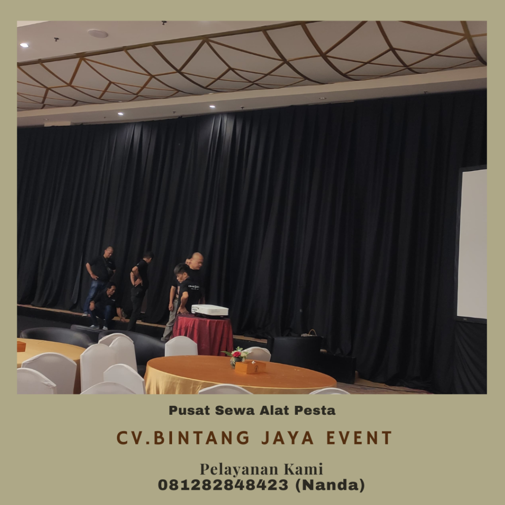 Sewa Tirai Hitam Bahan Tebal Jakarta – Solusi Tepat untuk Dekorasi Acara