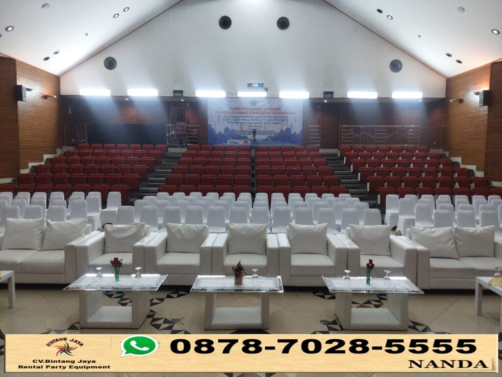 Rental Sofa Dan Meja Kaca VIP Putih Di Jakarta