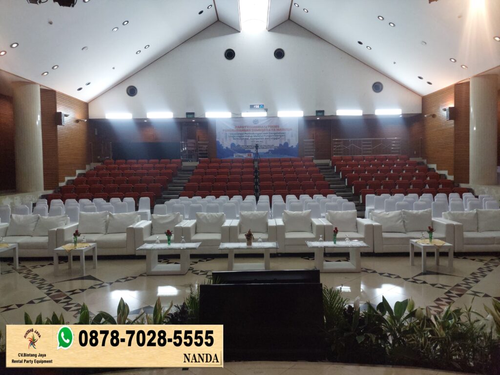 Rental Sofa Dan Meja Kaca VIP Putih Di Jakarta