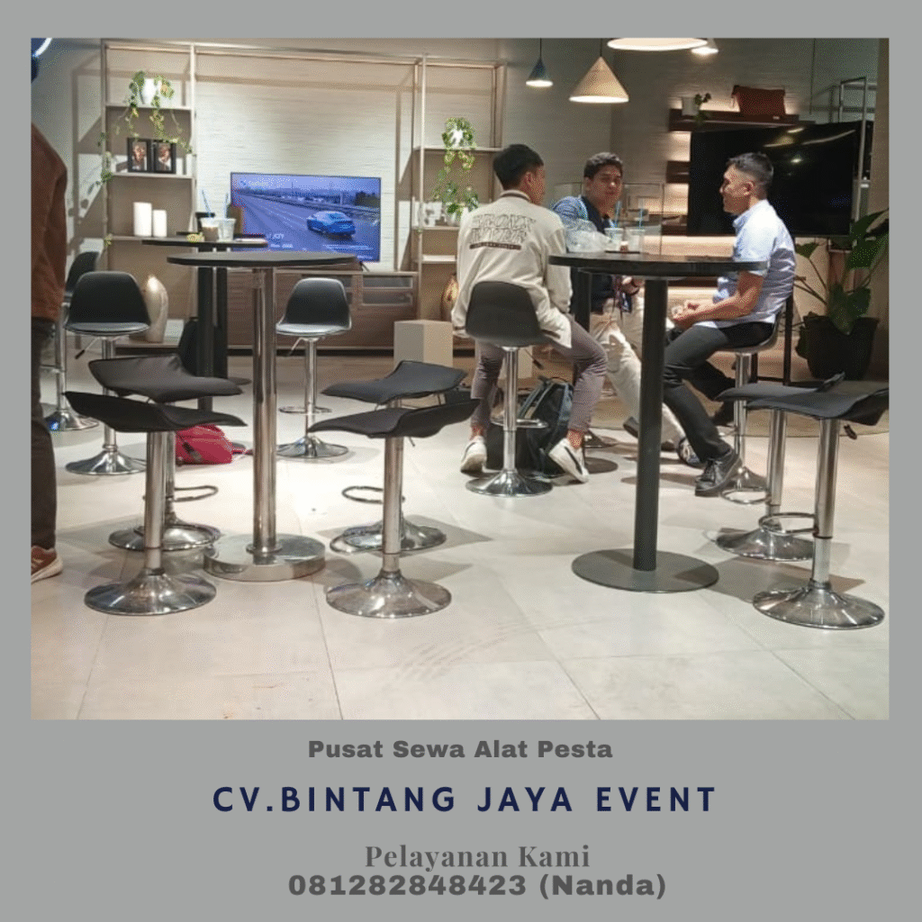 Sewa Barstool Hitam Meja Dan Kursi Kotak Di Tomang Jakarta