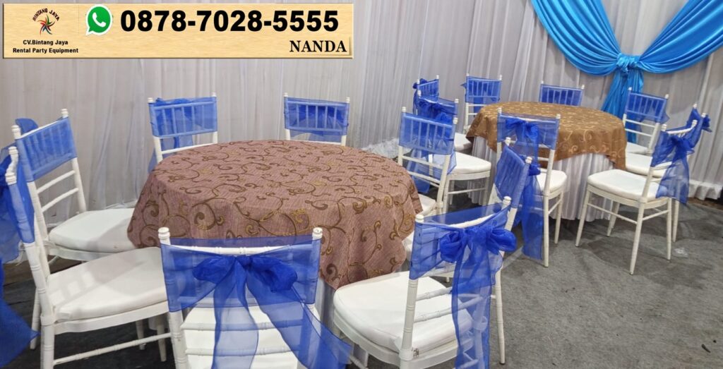 Sewa Kursi Kayu VIP Type Tiffany Putih di Jakarta