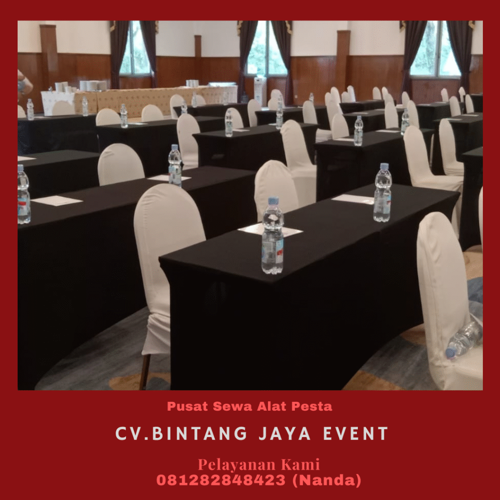 Sewa Meja Kotak Cover Hitam Ketat Event Sabha Widya Depok