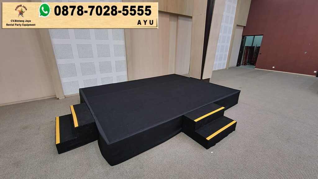 Sewa Panggung Pendek Indoor Lengkap Karpet Thamrin Jakarta
