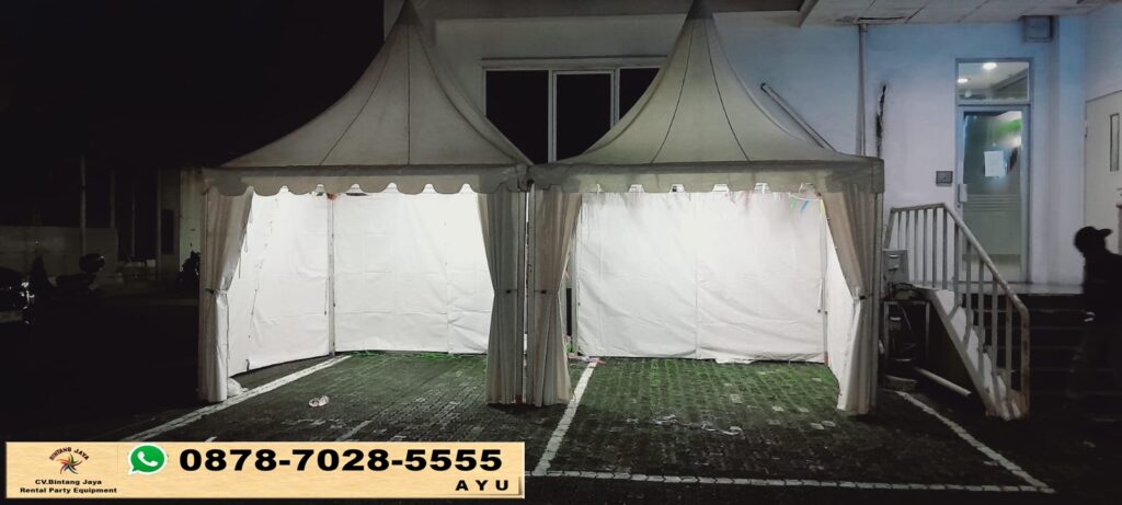 Sewa Tenda Sarnafil Konvensional Meja Permadani Merah di Jakarta