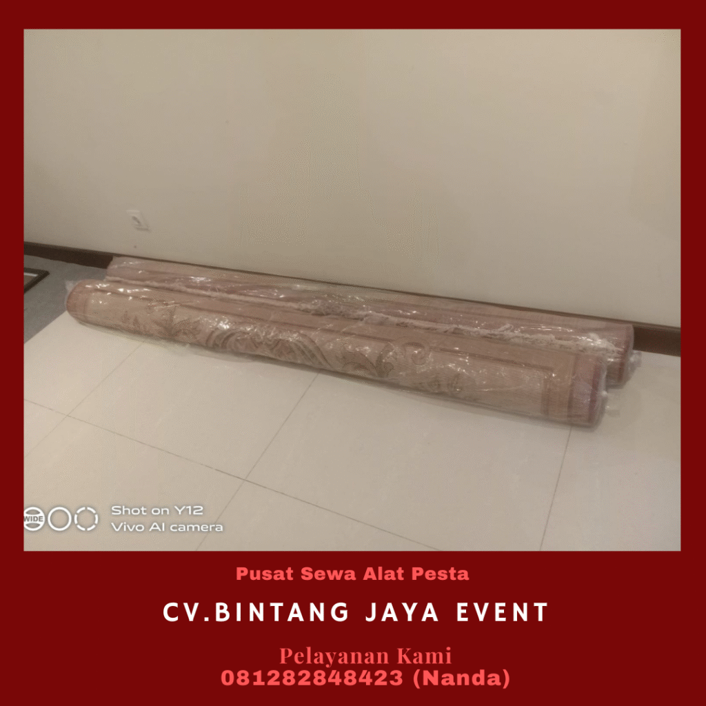 Sewa Kursi VIP Louis Meja Sudut Dan Permadani di Jakarta
