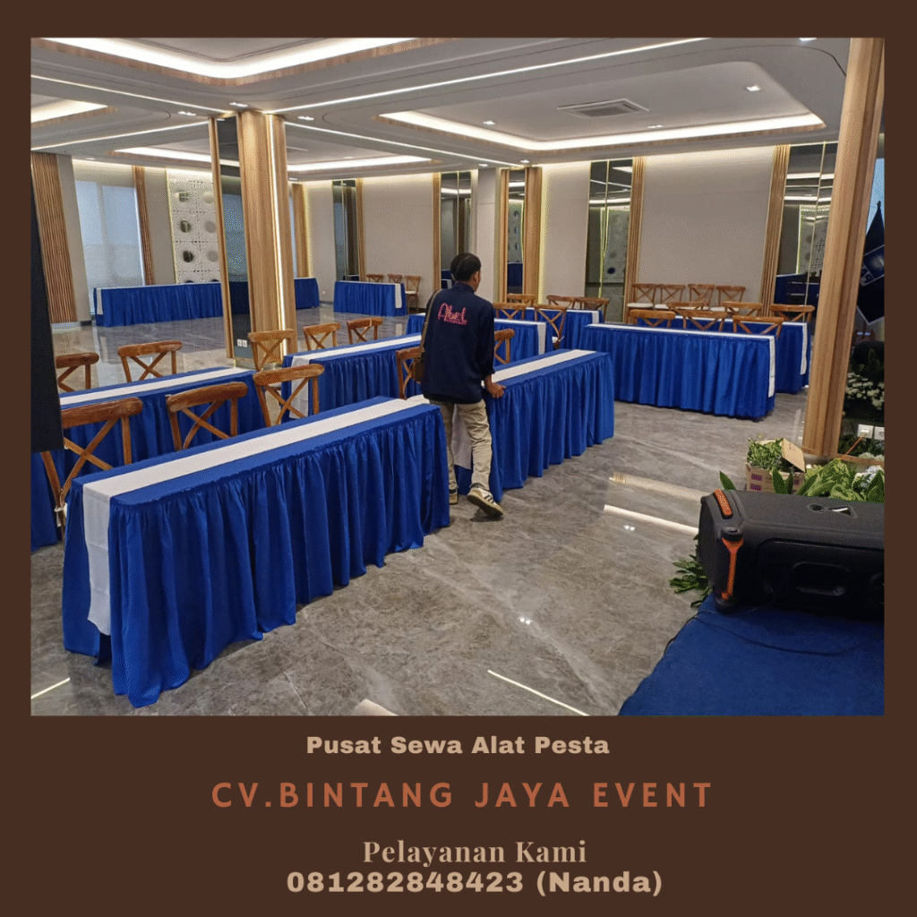 Sewa Meja Kotak Dan Kursi Cross Back Kayu Jakarta