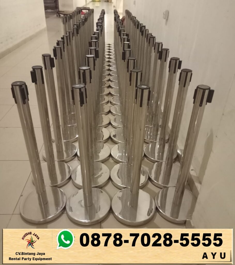 Sewa Tiang Antrian Stainless Sabuk Tarik di BSD Tangerang