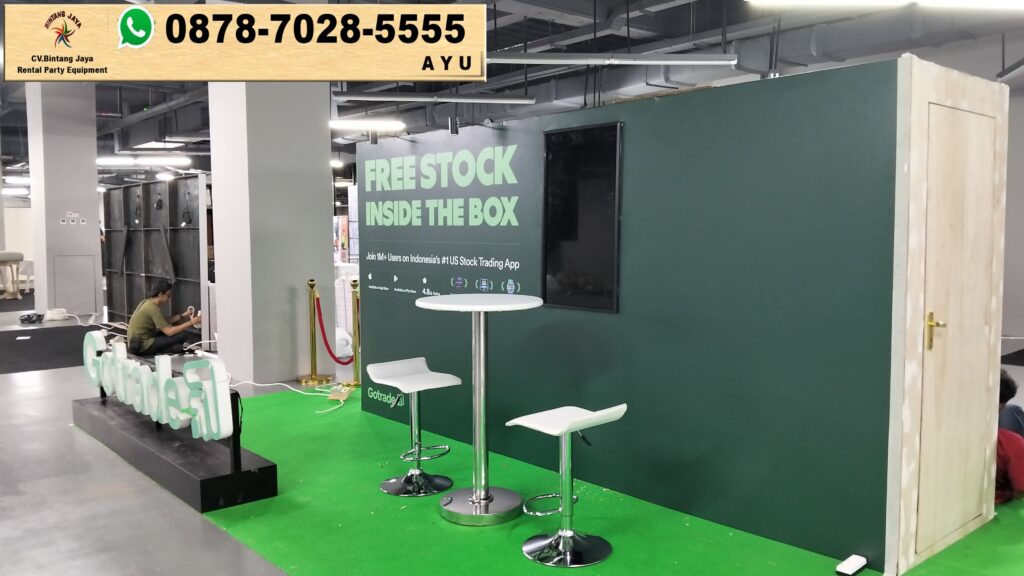 Sewa Barstool Putih Kursi Bar Kotak Jakarta