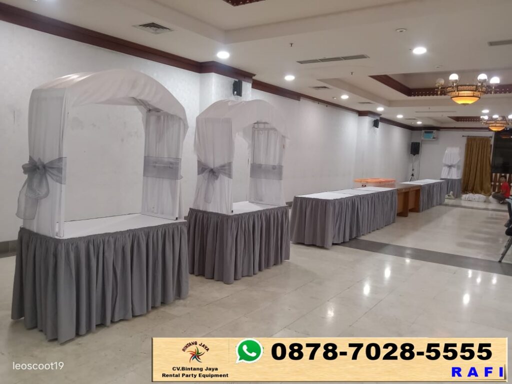 Sewa Meja Gubukan Atau Stand Makanan Full Cover di Jaksel
