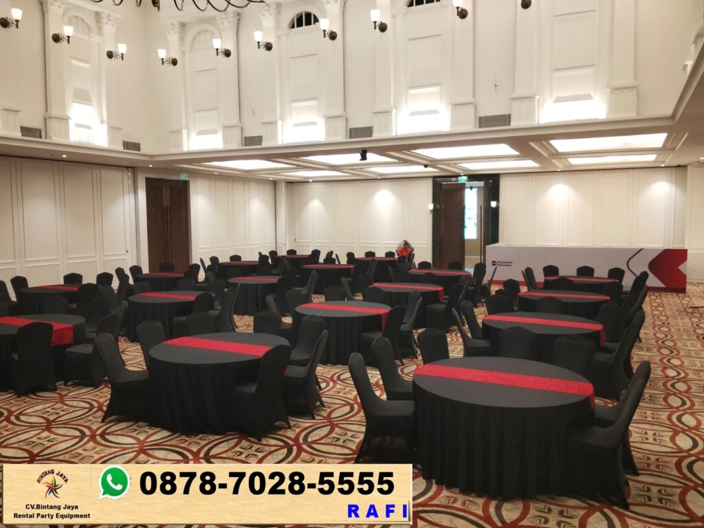 Rental Round Table Dan Kursi Cover Hitam Runner Merah Jakarta