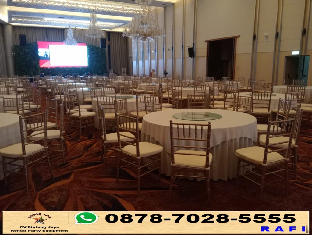 Rental Kursi Tiffany Set Meja Bundar Lengkap Lazy Suzan Jakarta