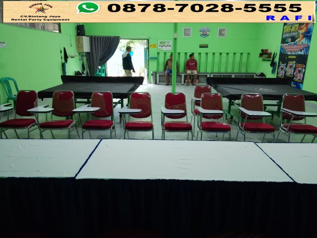 Sewa Meja Kotak Cover Biru Putih & Kursi Futura Test Event Di Perumahan Bumi Cikarang