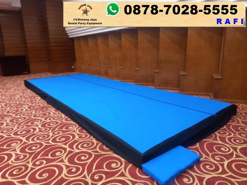 Sewa Panggung Indoor Cover Karpet Biru Jakarta