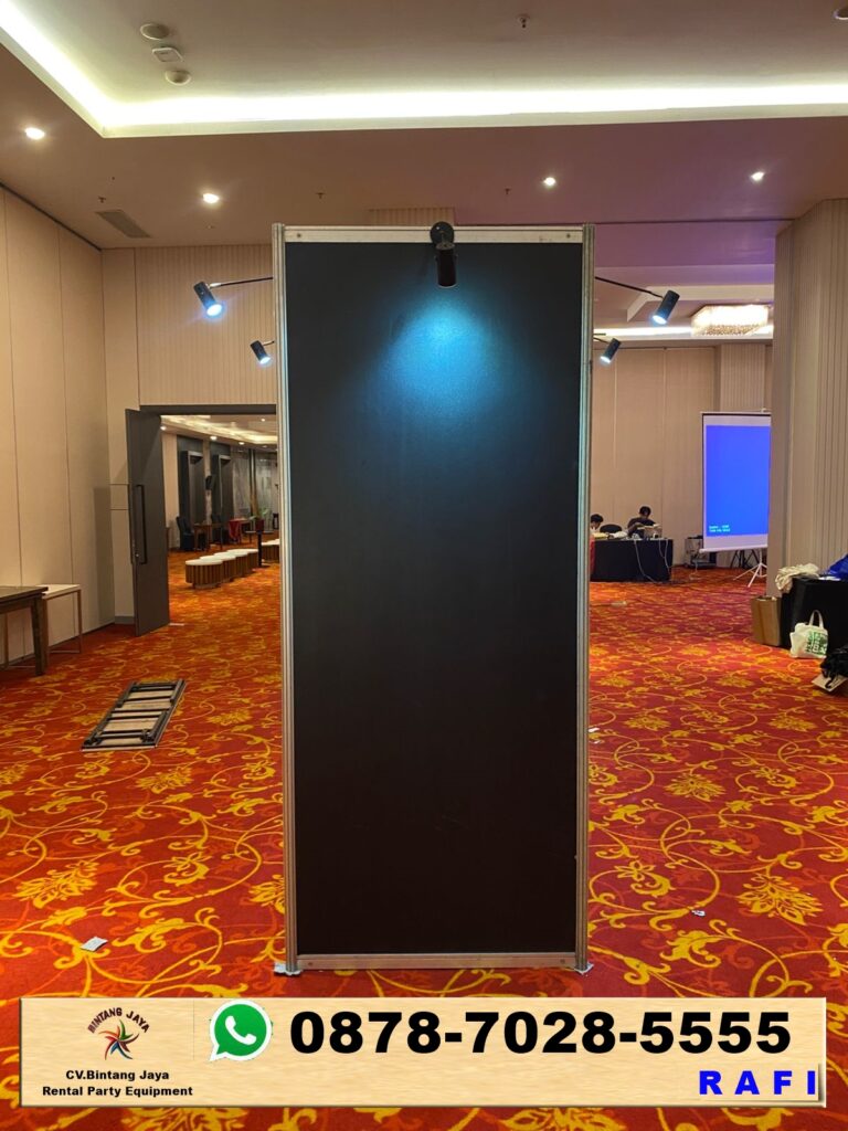 Sewa Partisi Pameran Dan Lampu Spot Event Swiss Bell Hotel