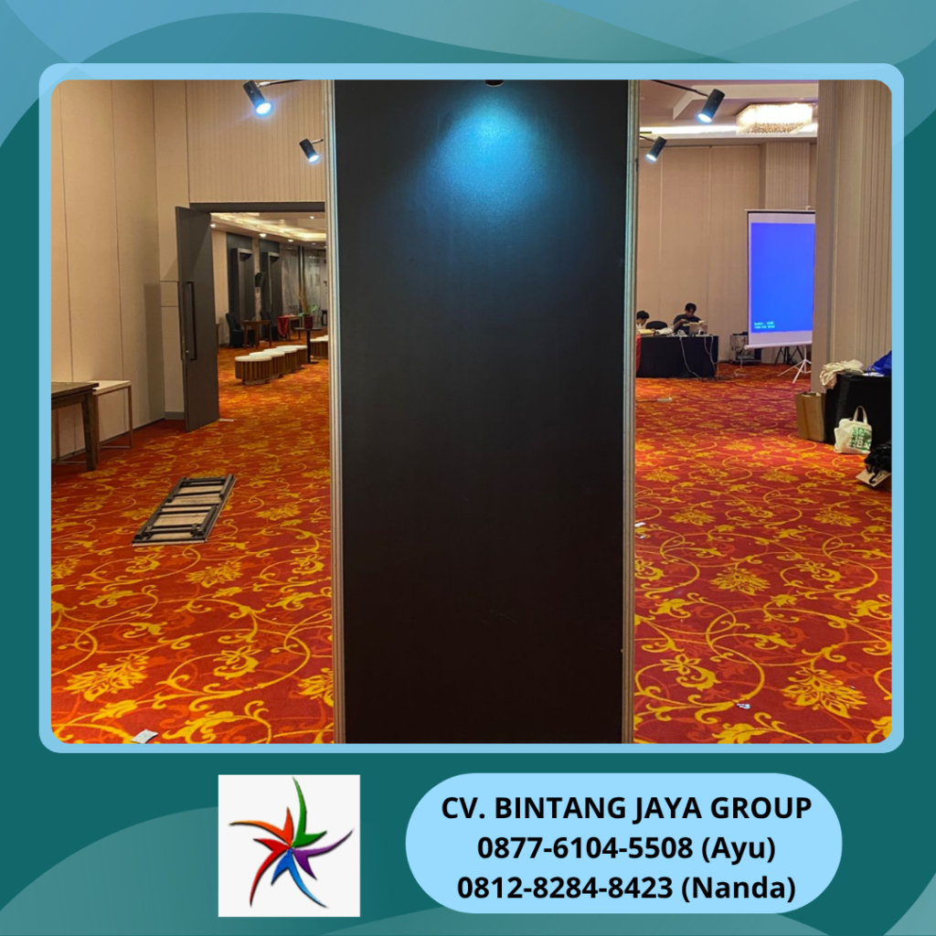 Sewa Partisi Pameran Warna Hitam Dan Lampu Spot Bogor